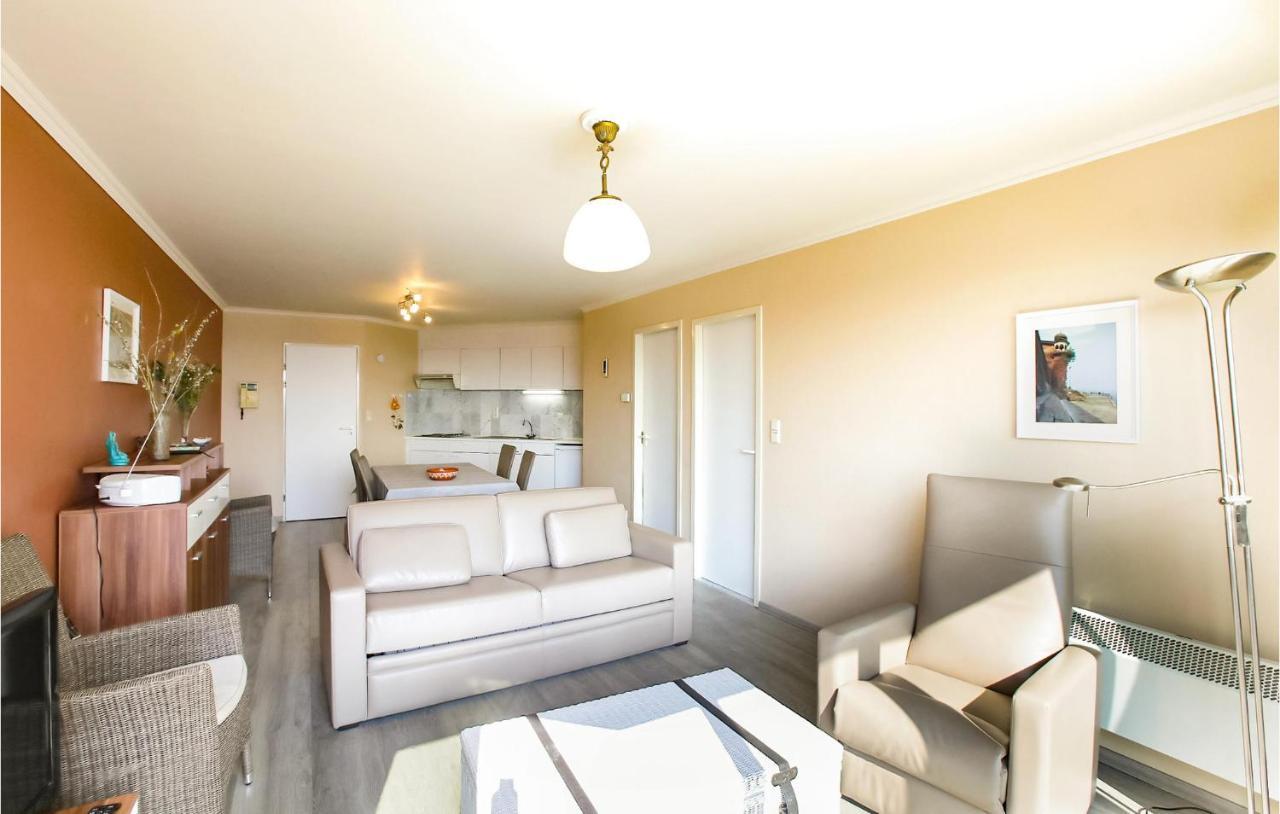 1 Bedroom Lovely Apartment In Oostende Екстер'єр фото