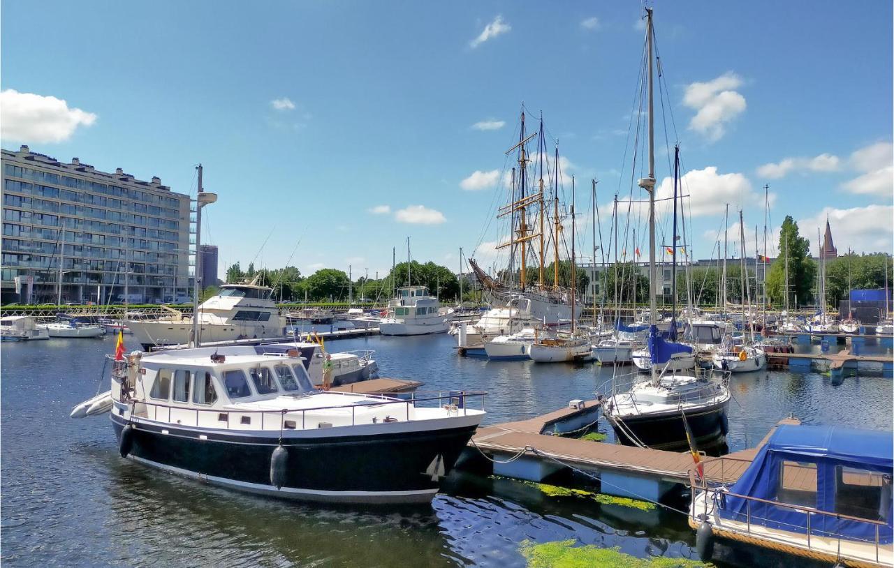 1 Bedroom Lovely Apartment In Oostende Екстер'єр фото